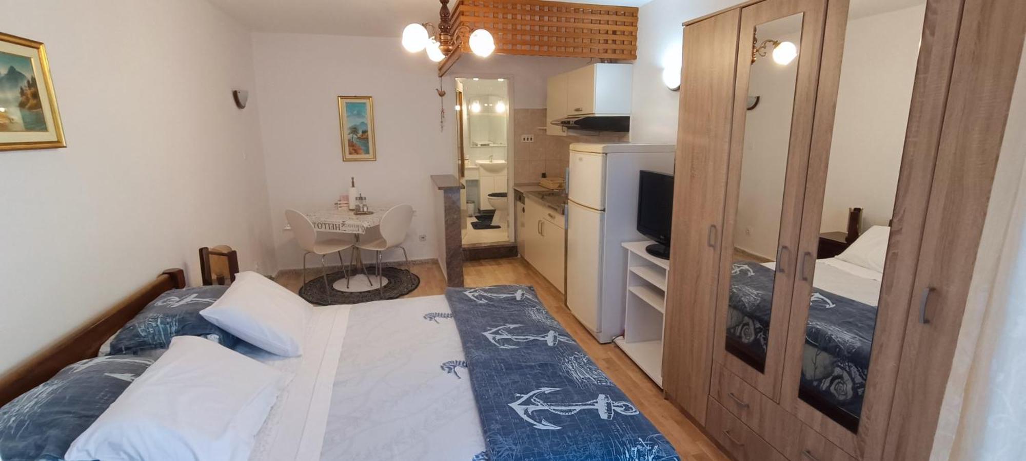 Studio Apartments Fabjanac Трогир Экстерьер фото
